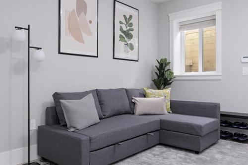 2 BR Basement Suite for 6 ppl in Delta in Delta, Canada
