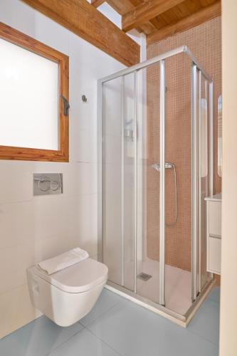 Apartamento de diseño en Plaza del Carmen F4, Valencie (fotografie 4)