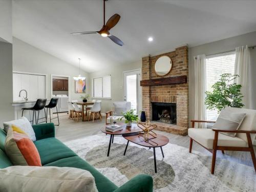 Texan Hideaway - Cozy Convenient Comfortable in ลูอิสวิลล์ (TX)