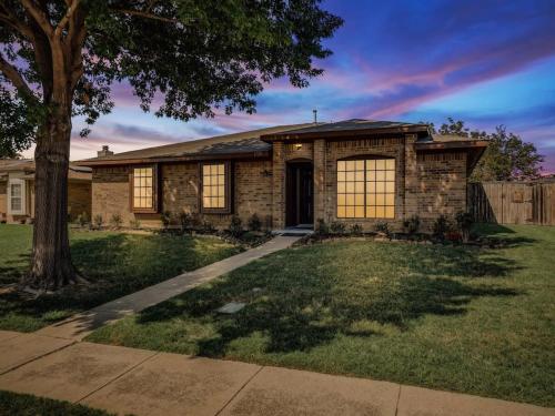 Texan Hideaway - Cozy Convenient Comfortable in ลูอิสวิลล์ (TX)