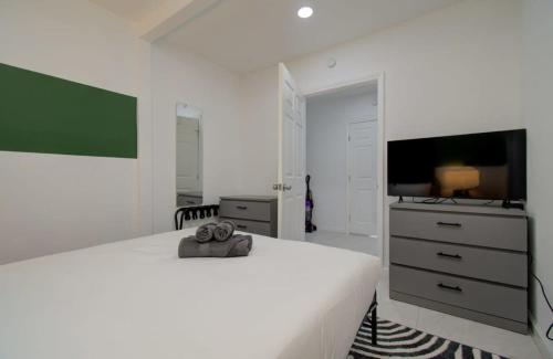 Heart of Houston - 8-BD 4-BA with Yard in Houston, USA