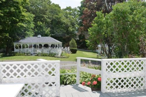 2 RIVER ROAD INN COTTAGES - 편의 시설/서비스
