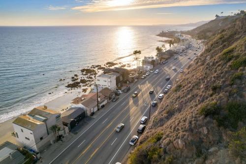Villa Sole by Stay Awhile Villas in Malibu, USA