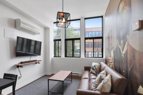 M11 The Star Wars Suite 3BR Downtown, Montreal