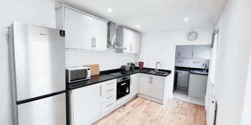  ( m²), pokoje: 7, vlastní koupelny: 7, destinace: New Basford (The Burford Hideaway) in Nottingham