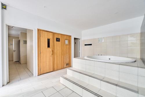 Recoleta: Elegance, Pool and Prime Location, Buenos Aires (zdjęcie 9)