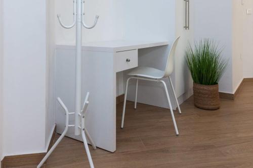 Kipseli New Modern Cosy Apartments Apt No 2 - image 2