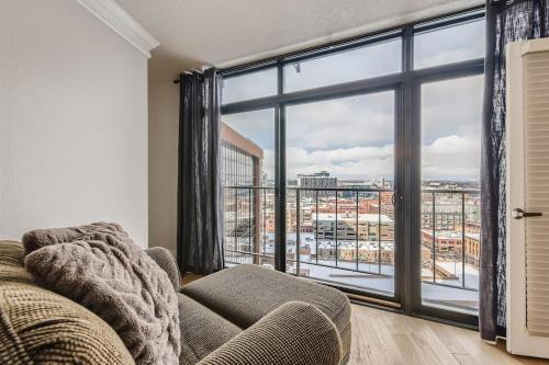 Larimer Luxury Top Notch Amenities Walk to All in Denver, USA