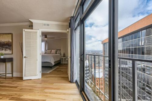 Larimer Luxury Top Notch Amenities Walk to All in Denver, USA