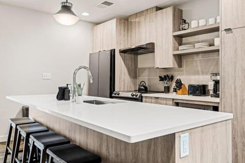 Avenue Hotel Downtown Golden Golden City Suite in Golden, USA