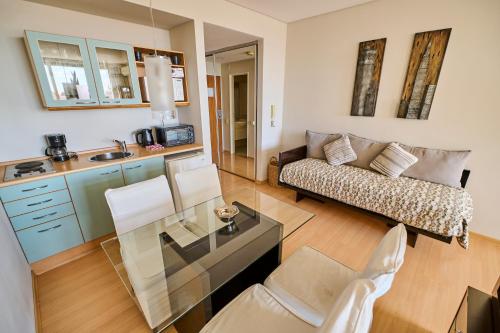 Recoleta: Elegance, Pool and Prime Location, Buenos Aires (zdjęcie 3)