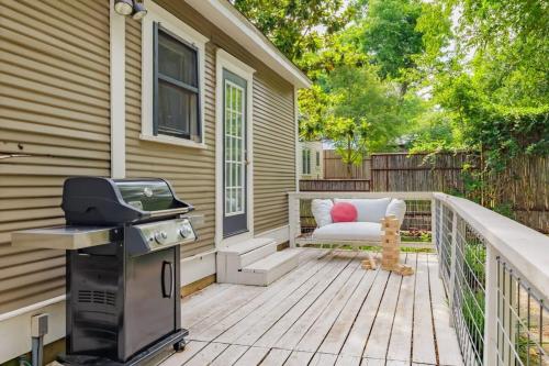 Free Parking Walk to Zilker and Barton - Craftsman in Austin, USA