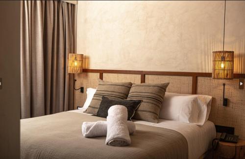 1 queen bed