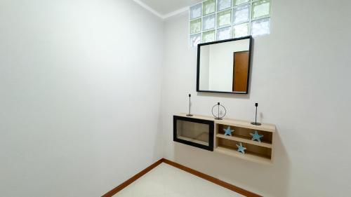 Two-Bedroom Apartment image 6