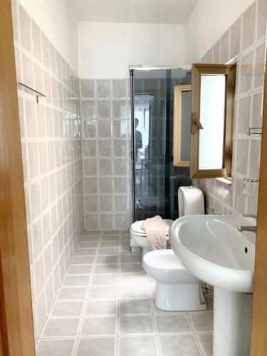 Apartment with 2 bedrooms in Catania with wonderful city view balcony and WiFi 2 km from the beach - image 2
