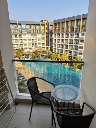 パタヤ Laguna Beach Resort 2 4つ星 ゲストハウス プール