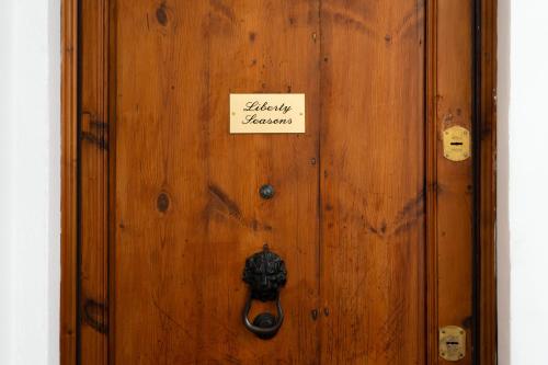 Liberty Seasons, Florencja