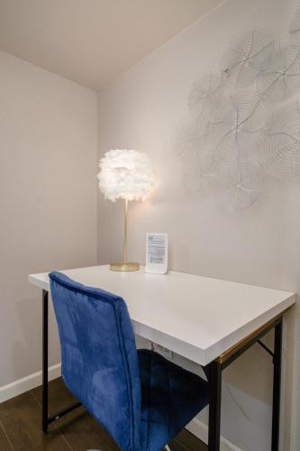 #StayInMyDistrict Piedmont Near Parks and Shopping