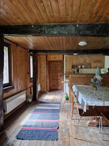 Shared lounge/TV area, Vila Anna in Teteven