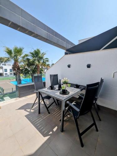 Modern 2 Bed Apt in La Zenia LZ9 - image 2