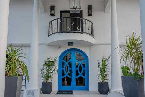 Sky's Villa Resort in Silverhila