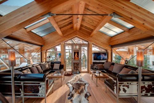 Luxury Chalet by Heinz Julen, Zermatt (photo 7)