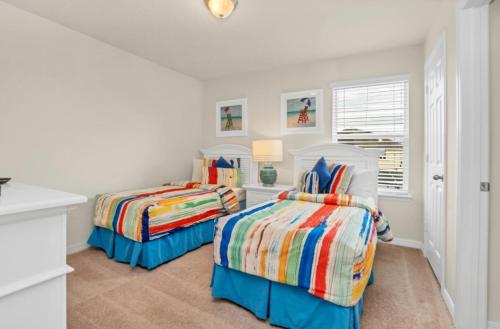 Come To Live Magic Of Alice In Wonderlands - image 6