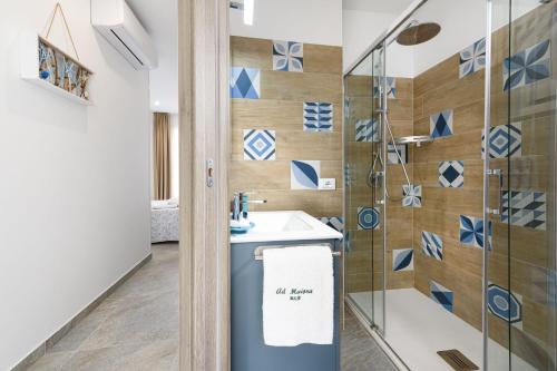 Double Room with Terrace image 3