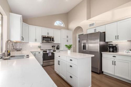 Solstice on Summit Family Retreat-Pool-Putt Grn-Sleeps 10, Chandler (fotografie 5)