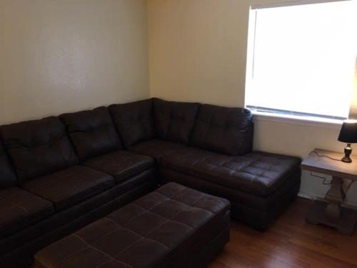 Quiet townhouse close to Fort Sill! in Lawton, USA