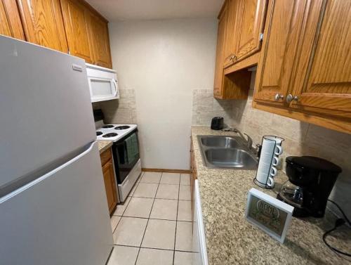 2BR 1Bath Downstairs Apartment near Fort Sill in Lawton, USA