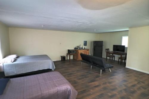 A simple and functional space for travelers in Knoxville, USA