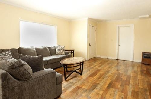 Cozy retreat for your upcoming trip