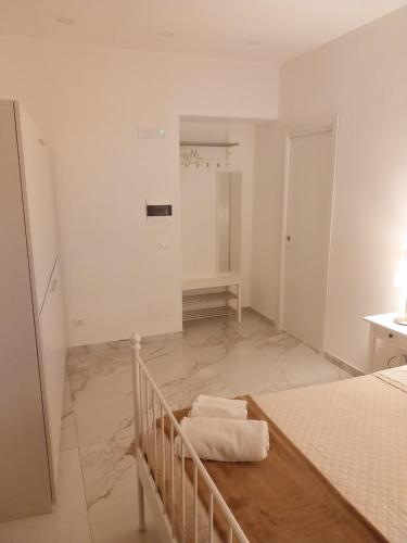 Quartieri Spagnoli Rooms - image 3
