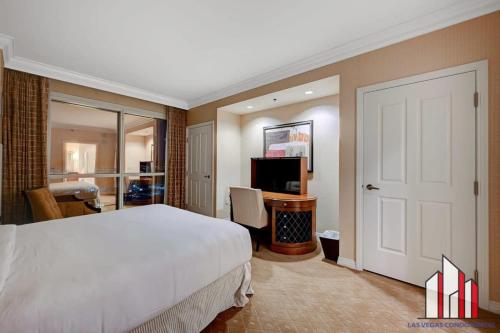 MGM Signature-28-714 1BR 2-Bath Balcony Suite, Las Vegas (photo 9)