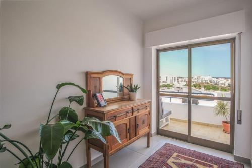 Best location, best space, peaceful & stylish!