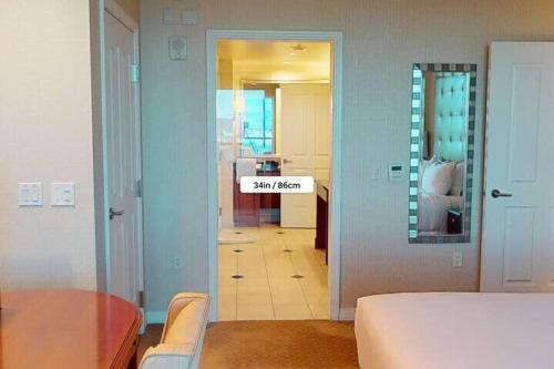 MGM Signature-10-714 1Br Balcony Suite Accessible, Las Vegas (foto 11)