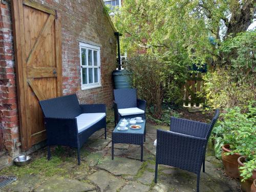 Berry Barn - image 11