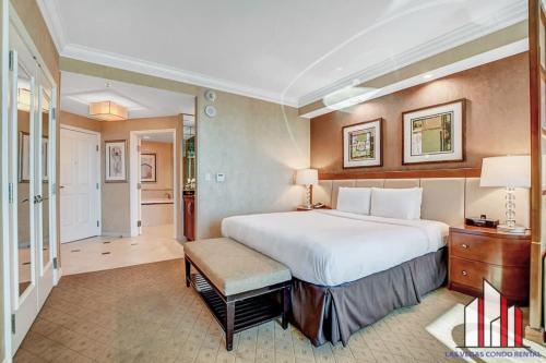 MGM Signature-11-604 Jacuzzi Studio, Riverside