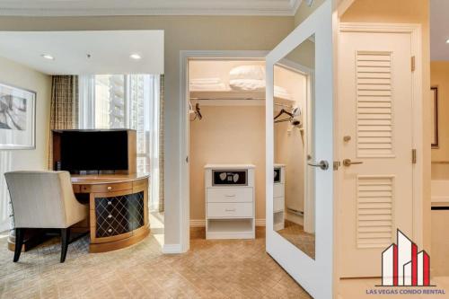 Signature 2Br3Ba balcony combo units 16-702 and 04, Las Vegas (Foto 9)