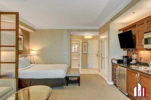 MGM Signature-04-603 Strip View Jacuzzi Studio, Las Vegas (foto 11)