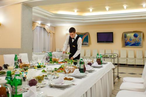 Conference Hotel Suputnyk - image 11