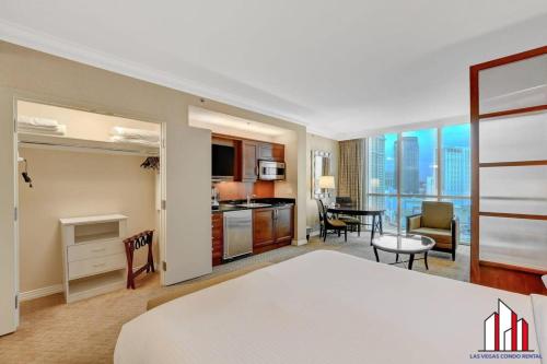 MGM Signature-18-703 Strip View Jacuzzi Studio, Las Vegas (zdjęcie 10)