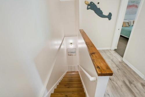 1 Block From St Aug Beach and A Street Apt with Patio and Parking - image 7