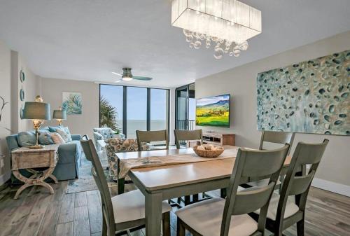 Upscale Oceanfront Condo with Panoramic Views and Pool, St. Augustine (foto 10)