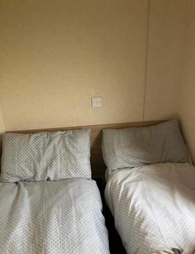 2-Bed Caravan in Mablethorpe sea front location