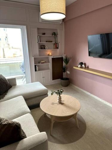 Acropolis View Boutique 2-Bed - Tap to explore photos