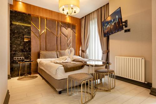 Santra Hotel - image 12