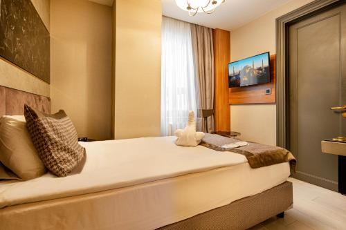 Santra Hotel - image 13