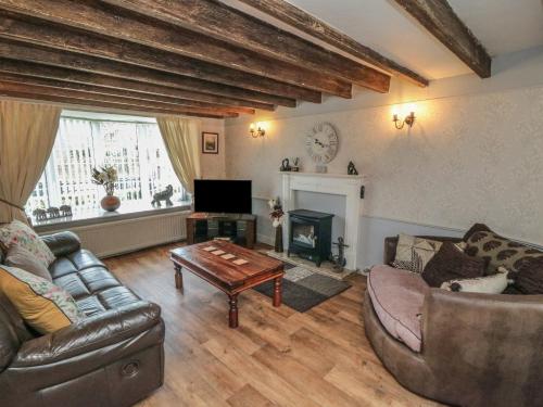 11A High Street - image 9